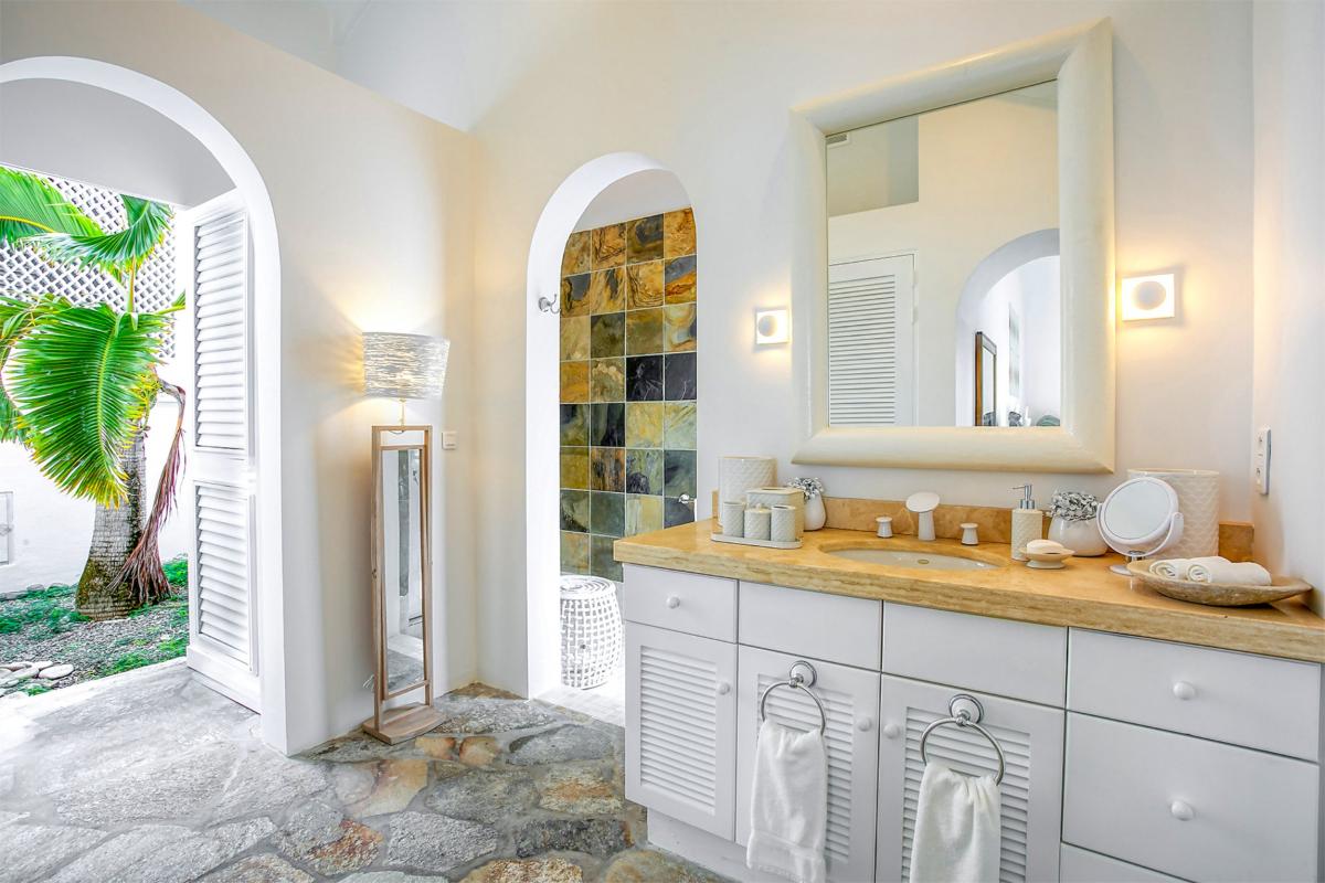 St Martin beachfront luxury villa rental - Bathroom 1